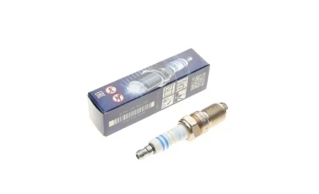 Свічка запалювання Ford Fiesta 89-02 BOSCH 0 242 236 560