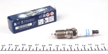 Свеча зажигания Ford Focus/VolvoV50/S40 2.0i 04-12 BOSCH 0 242 236 563