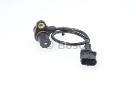 Датчик оборотов BOSCH 0 281 006 009