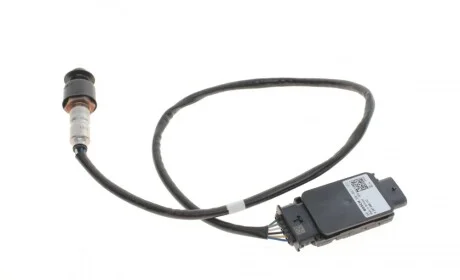 Датчик оксидов азота (NOx) Audi A4/A5 2.0 TDI 16- BOSCH 0 281 008 747