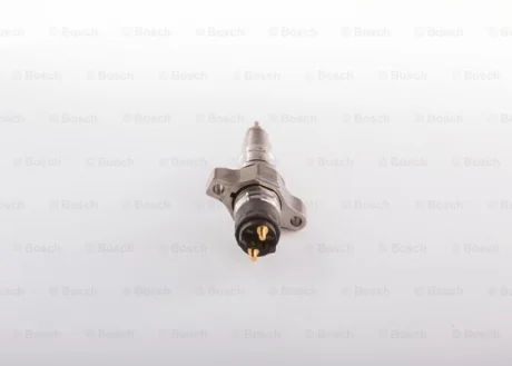 Форсунка паливна BOSCH 0445120057