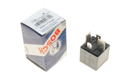 Реле свічок розжарювання (12V) VW T5/T6 1.9/2.0/2.5TDI 03- BOSCH 0986332002
