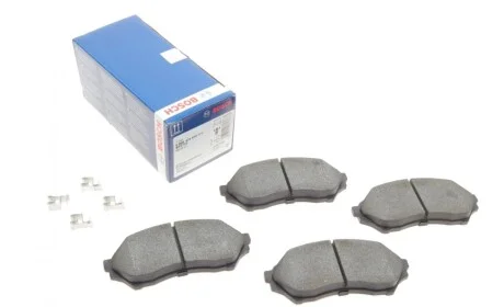 Колодки тормозные (передние) Mazda 323 98-04 BOSCH 0 986 424 610