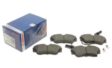 Колодки тормозные (передние) VW T4 1.9-2.5TDI (Lucas) (с датчиком) BOSCH 0 986 424 672