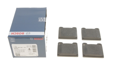 Комплект тормозных колодок, дисковый тормоз BOSCH 0986466302 (фото 1)
