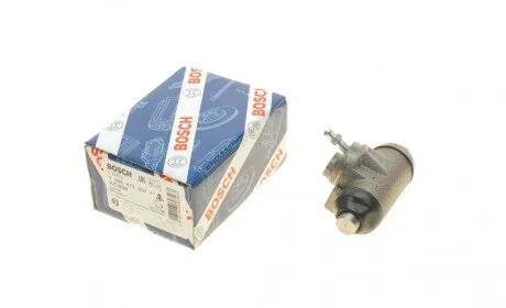 Цилиндр тормозной (задний) Renault Clio 98-/Logan 04-/Sandero/Stepway 09- BOSCH 0 986 475 837