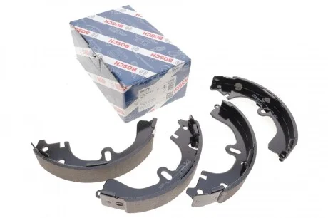 Колодки ручника Toyota Corolla/Camry/Carina 82-02 (200x36) BOSCH 0986487422