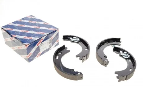 Колодки тормозные (задние) Land Rover Discovery/Range Rover 04-18 (барабанные) (210x30) BOSCH 0 986 487 793