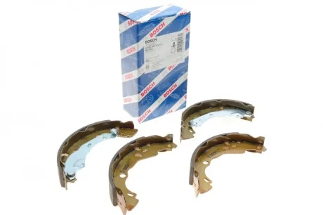 Колодки гальмівні (задні) Renault Clio II/IV/Symbol 98- (барабанні) (203.2x39) BOSCH 0 986 487 819
