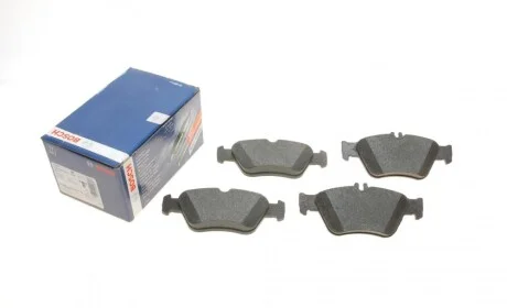 Колодки гальмівні (передні) MB E-class (W210)/C-class (W202) 95-02 BOSCH 0 986 494 002