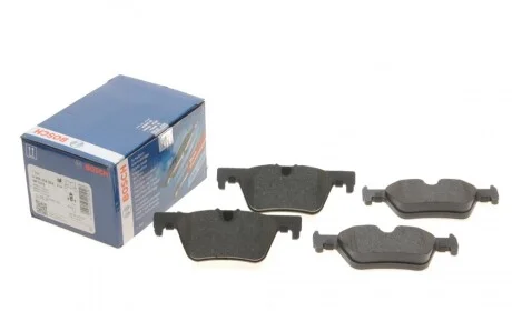 Колодки тормозные (задние) BMW 1 (F20-21)/2 (F22-23/F27/F45)/3 (F30-31/F34/F80)/4 (F32-33/F36) 11- BOSCH 0986494554