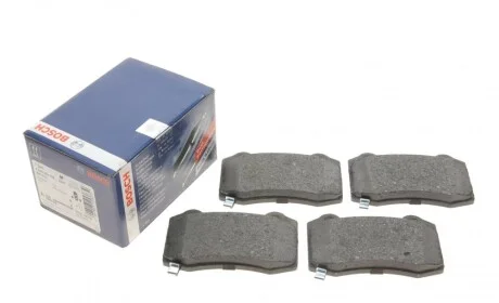 Колодки тормозные (задние) Jeep Grand Cherokee/Chrysler 300C 04-/Tesla Model S/X/Chevrolet Camaro 12 BOSCH 0986494708