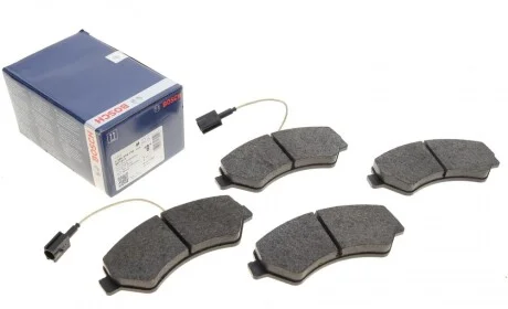 Колодки тормозные (передние) Citroen Jumper/Fiat Ducato/Peugeot Boxer 2.0-3.0HDi 06- R16(с датчиком) BOSCH 0 986 494 799
