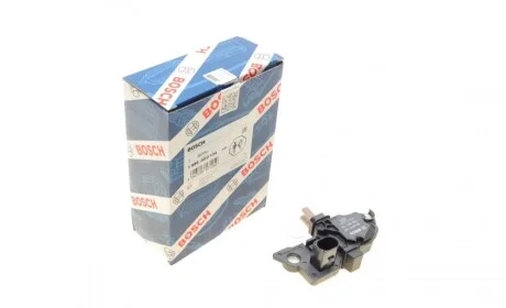 Реле генератора (14V) MB E-class (W211)/Vito (W639) 03- BOSCH 1 986 AE0 134