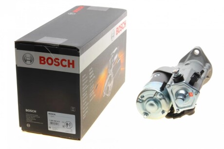 Стартер BOSCH 1 986 S00 913