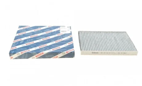 Фильтр салона Kia Ceed 1.4-2.0 06-12 Hyundai i30 1.4-2.0 17-12 (угольный) BOSCH 1 987 435 540