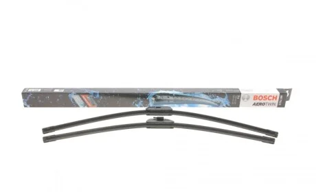 Щетки стеклоочистителя (700/650mm) MB Vito/Viano (W639) 03- Aerotwin (бескаркасная) BOSCH 3 397 007 568