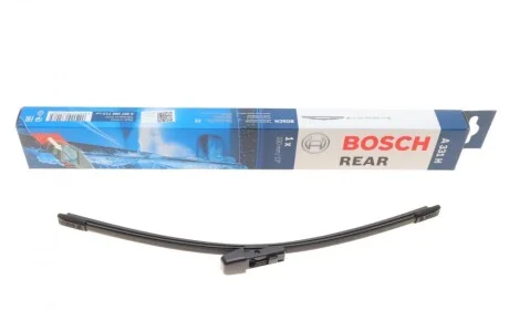 Щітка склоочисника (задня) (330mm) Audi A3/Q5 /Skoda Octavia III/ VW Passat 12- BOSCH 3 397 008 713