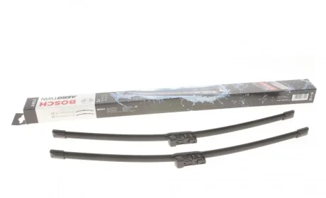 Щетки стеклоочистителя (530/530mm) Skoda Roomster/Fabia II 06- Aerotwin (бескаркасная) BOSCH 3 397 009 051