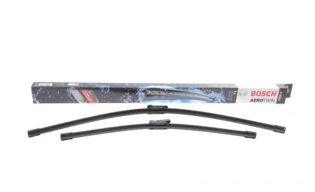 Щетки стеклоочистителя (700/500mm) Audi Q7/Bentley Bentayga 15- BOSCH 3 397 014 535