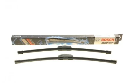 Щетки стеклоочистителя (530/530mm) VW Passat 97-00/Peugeot 206 98-12/Renault Clio 98- BOSCH 3 397 118 903
