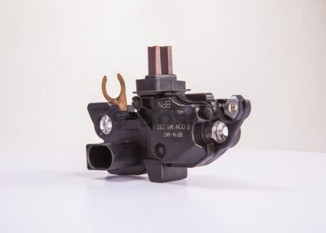 Регулятор генератора BOSCH F00M145237