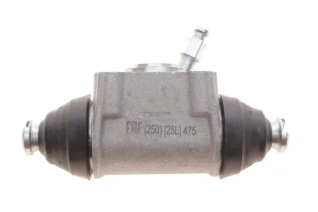 Цилиндр тормозной (задний) Nissan Micra 0.9/1.0/1.5 dCi 16- (R) (d=19.00mm) BOSCH F026002039