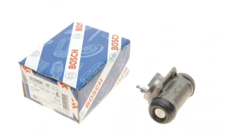 Цилиндр тормозной (задний) Nissan Primera 90-06 (R) (d=20.6mm) BOSCH F 026 002 221