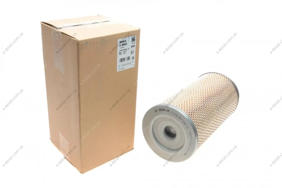 Фильтр воздушный Toyota Hiace 2.4-2.7 i/D/TD 95- BOSCH F 026 400 092 (фото 1)