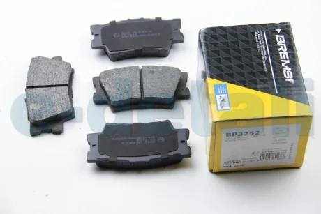 Тормозные колодки зад. Toyota RAV4 06- (akebono) BREMSI BP3252