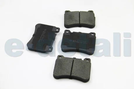 Гальмівні колодки пер. MB W203 00-07 (brembo) BREMSI BP3265