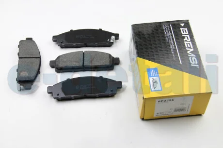 Гальмівні колодки пер. Mitsubishi L200 05-15 (tokico) BREMSI BP3296
