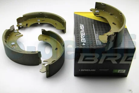 Тормозные колодки зад. Master/Movano 98-01 (LPR 07400) (барабан) BREMSI GF0233