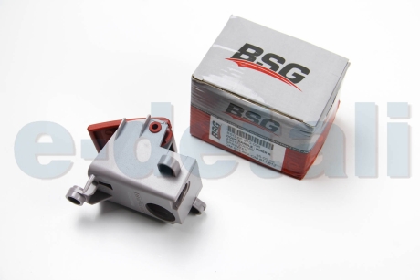 Ручка перед внутр MB Sprinter 95>00 Пр. (червона) BSG BSG 60-970-006