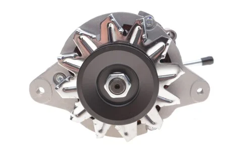 Генератор Mitsubishi Pajero 2.5 TD 87-90 (14V/65A) = 110806 CARGO F032110806