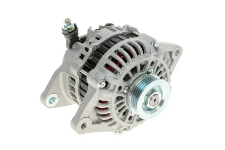 Генератор Mazda 323F/S 1.6-2.0 98-04/626 1.8-2.2 97-04 (14V/80A) = 112067 CARGO F032112067