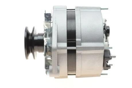 Генератор VW Passat/T3/T4 1.6D-2.8 81-03 (14V/90A) = 112765 CARGO F032112765