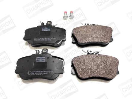 Колодки гальмівні дискові CHAMPION 571828CH