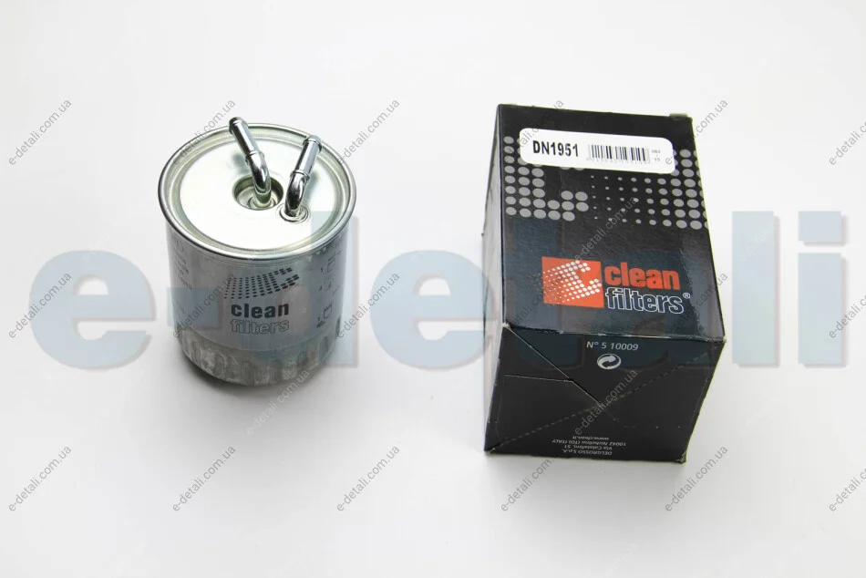 Фильтр топливный E/S/G/M CDI OM628 00> CLEAN FILTERS DN1951 (фото 1)