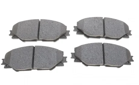Колодки тормозные (передние) Toyota RAV4 2.0-3.5/Auris 1.8 05- Delphi LP2003