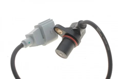 Датчик положения коленвала VW T5 2.0 03- Delphi SS10966