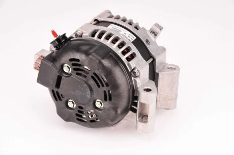 Генератор DENSO DAN1013