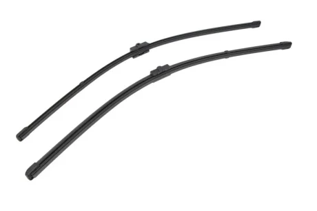 Комплект щеток стеклоочистителя бескаркасных Denso Flat 600/600 DENSO DF-104