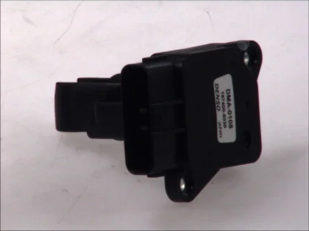 Расходомер воздуха DENSO DMA0108