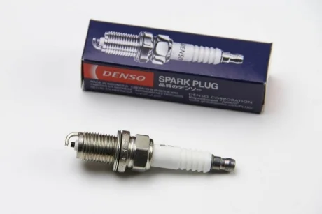 Свічка запалювання DENSO Q16PU11