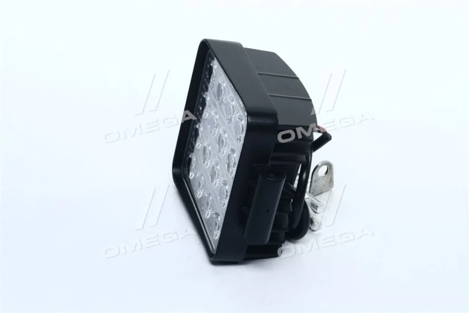 Фара LED прямокутна 48W, 16 ламп, 110 * 164мм, широкий промінь <ДК> Dk-Дорожная Карта DK B2-48W-A FL (фото 1)