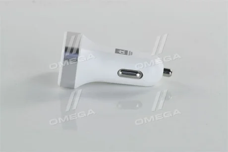 Автомобильное зарядное устройство 2USB (12/24V - 5V 2,4A), LED Display, белое <ДК> Dk-Дорожная Карта DK-CT04W