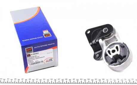 Подушка двигателя (задняя/нижняя) Ford Transit Courier 1.5 TDCi 14- (косточка) DP Group B 86082