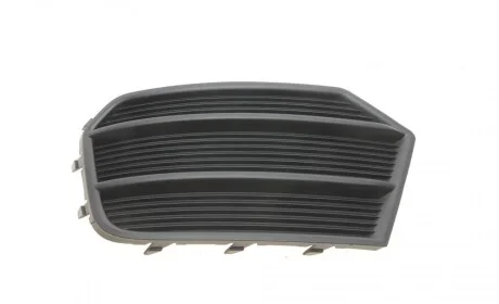 Вставка бампера (под противотуманку) Audi Q3 11-18 (L) DPA 88071822202