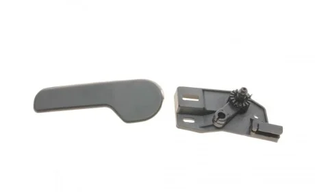 Ручка відкривання капоту Skoda Fabia/Octavia/Roomster/Superb/VW Golf IV/Polo 96-15 DPA 88231807702